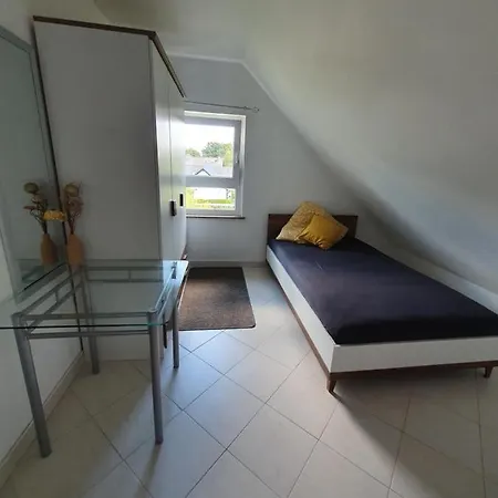Schoene Maisonette-Wohnung In Frankfurt Naehe Riedbad Und Naturschutzgebiet Lejlighed *